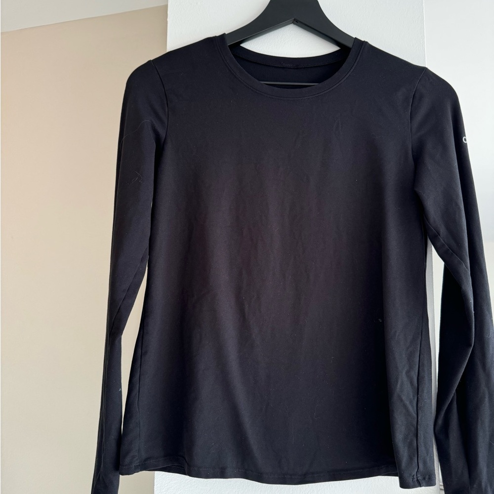 Alo Black Long Sleeve Shirt